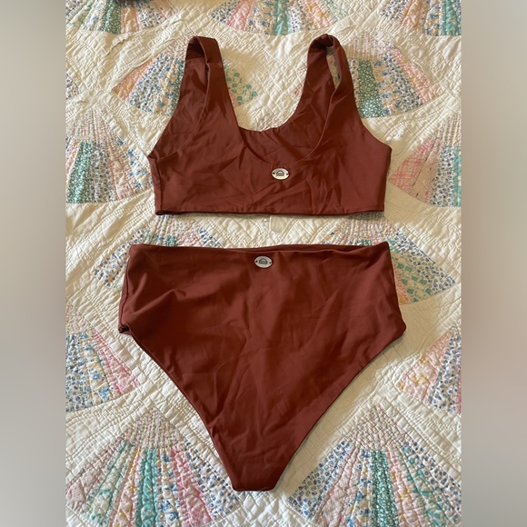 Saturday Swimwear bikini set - Picture 1 of 5
